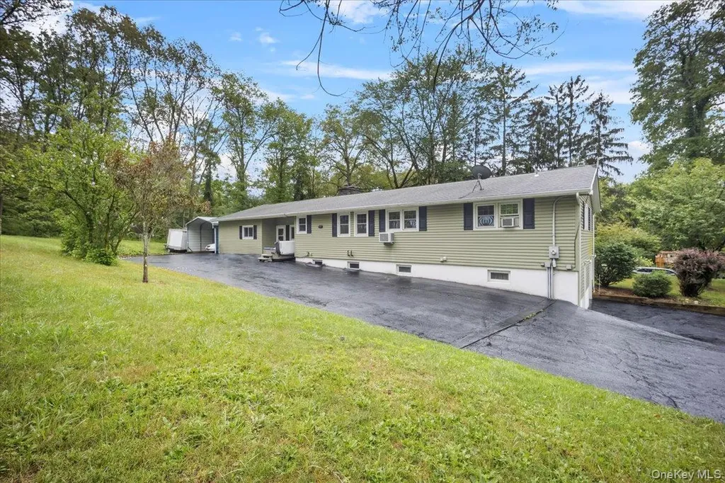 7 Hujay Terrace Wappingers Falls NY 12590