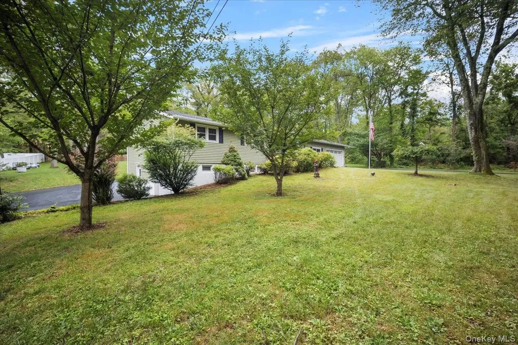 7 Hujay Terrace Wappingers Falls NY 12590