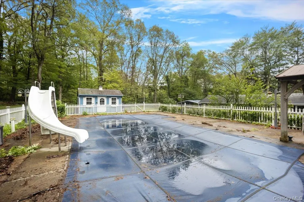 7 Hujay Terrace Wappingers Falls NY 12590