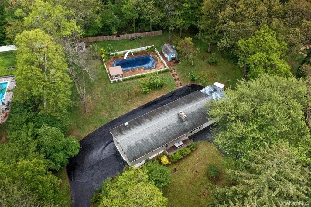 7 Hujay Terrace Wappingers Falls NY 12590