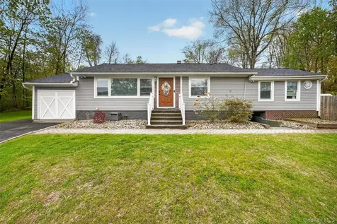 2157 Allan Avenue Yorktown Heights NY 10598