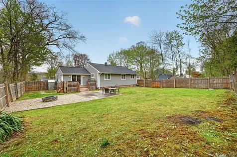 2157 Allan Avenue Yorktown Heights NY 10598