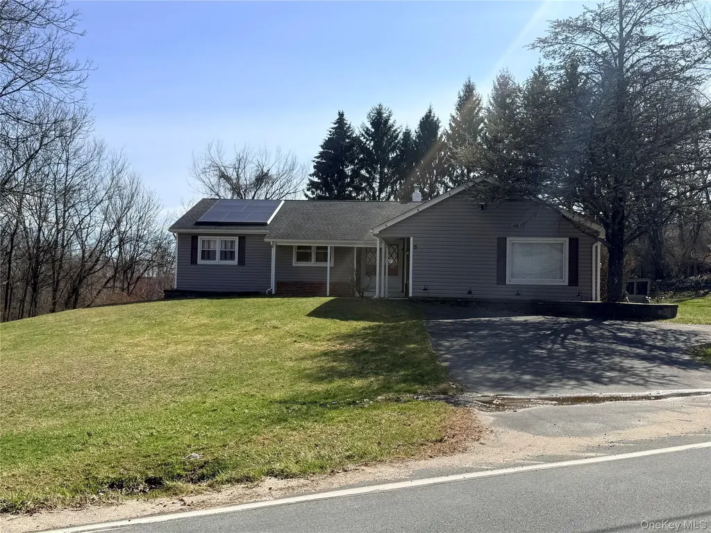 77 Upper Road Road Middletown NY 10940