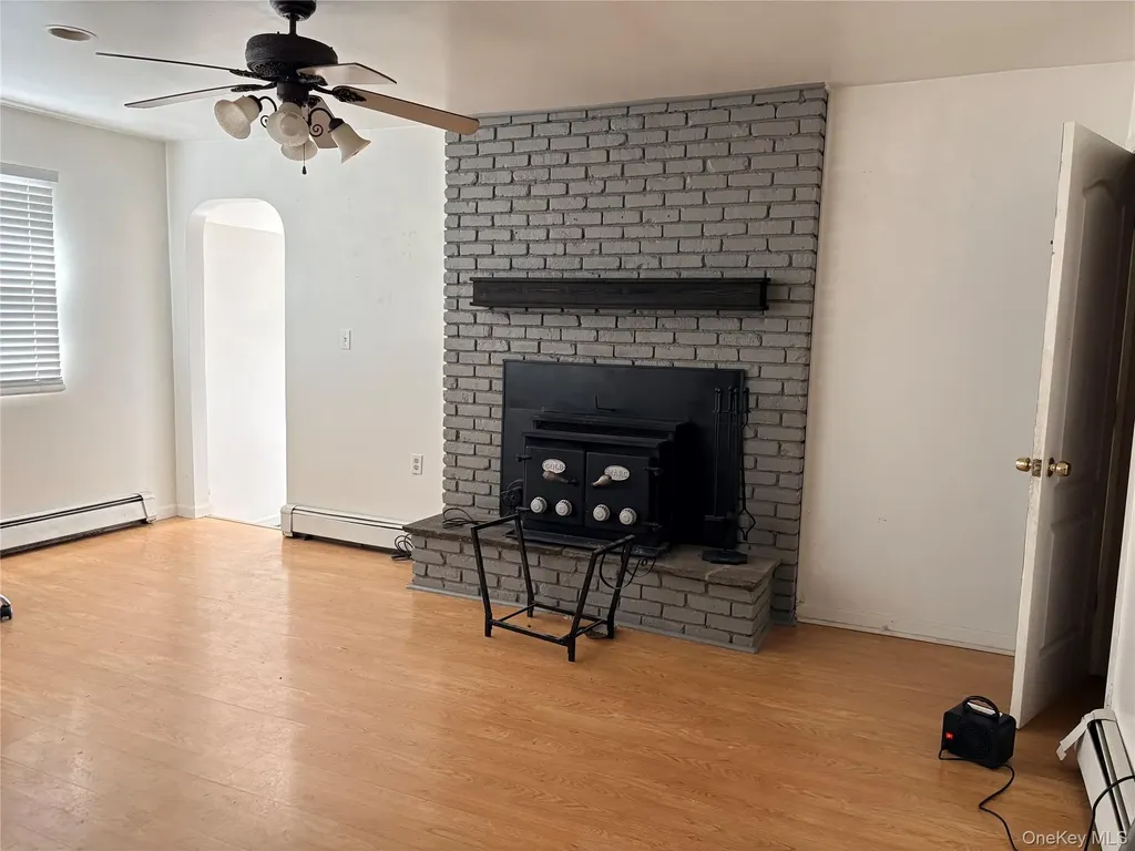 77 Upper Road Road Middletown NY 10940