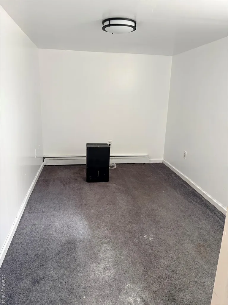 77 Upper Road Road Middletown NY 10940
