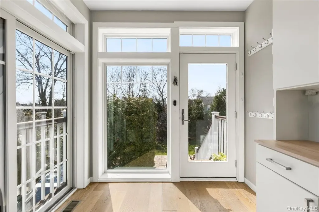 73 Maple Avenue New Rochelle NY 10801