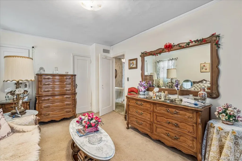 5732 138th Street Flushing NY 11355
