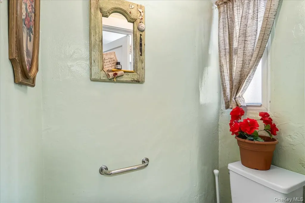 5732 138th Street Flushing NY 11355