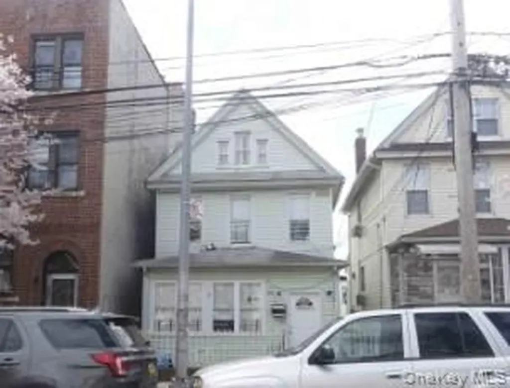 108-54 41st Avenue Corona NY 11368