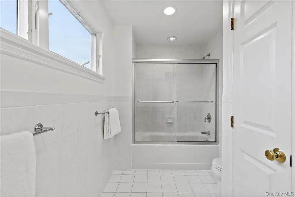 76 Davis Avenue Rye NY 10580
