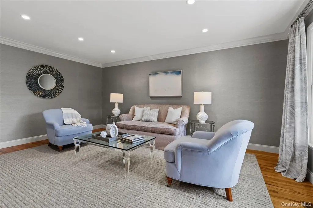 76 Davis Avenue Rye NY 10580