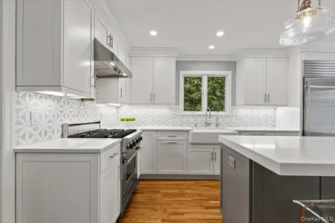 76 Davis Avenue Rye NY 10580