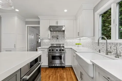 76 Davis Avenue Rye NY 10580