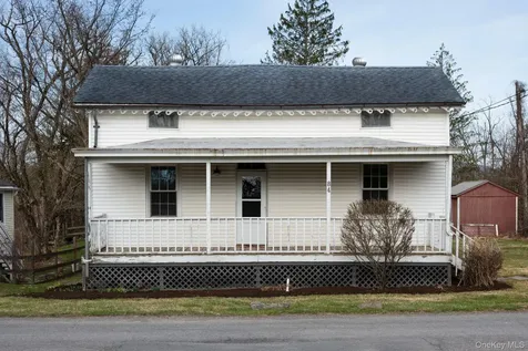 84 Montgomery Street Tivoli NY 12583