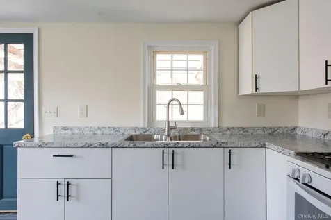 84 Montgomery Street Tivoli NY 12583