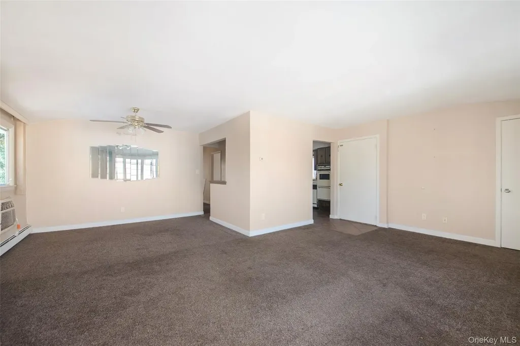 155-30 99th Street Howard Beach NY 11414