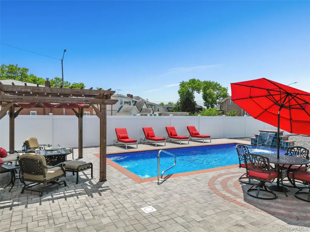 155-30 99th Street Howard Beach NY 11414