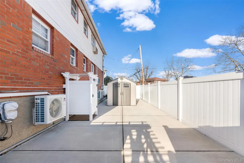 155-30 99th Street Howard Beach NY 11414