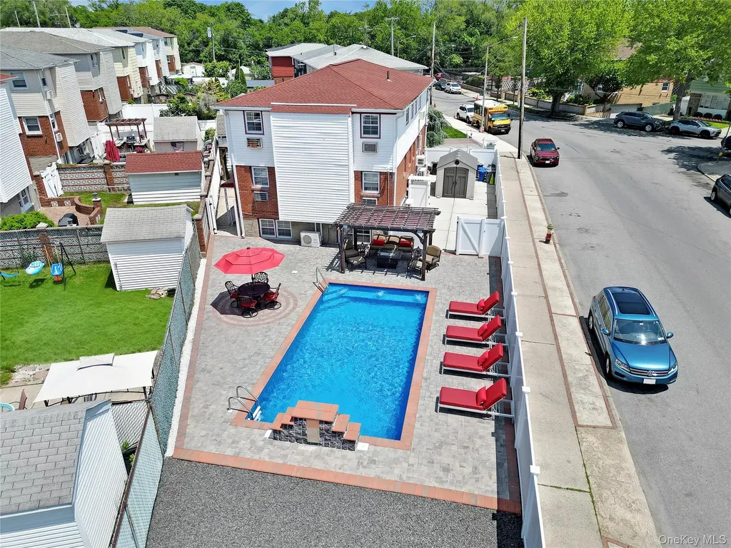 155-30 99th Street Howard Beach NY 11414