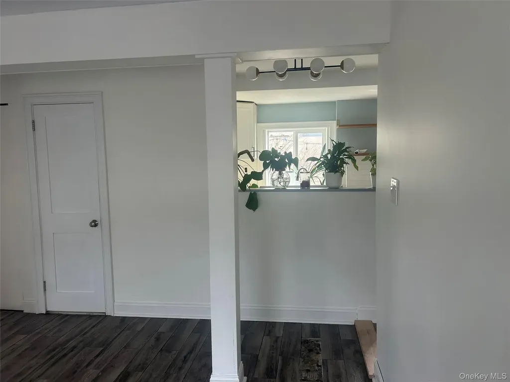 341 E Hudson Street Long Beach NY 11561