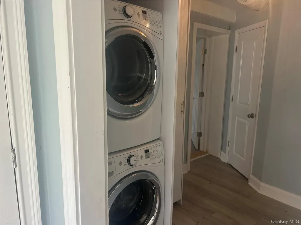 341 E Hudson Street Long Beach NY 11561