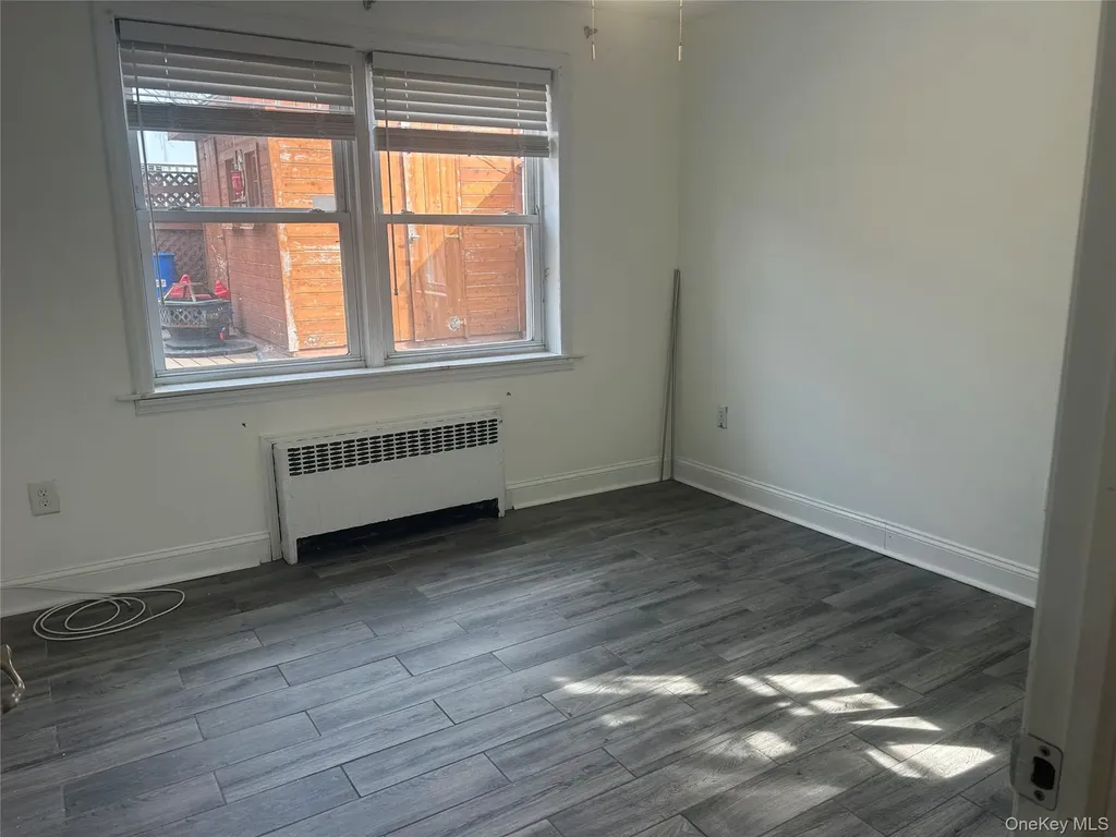 341 E Hudson Street Long Beach NY 11561