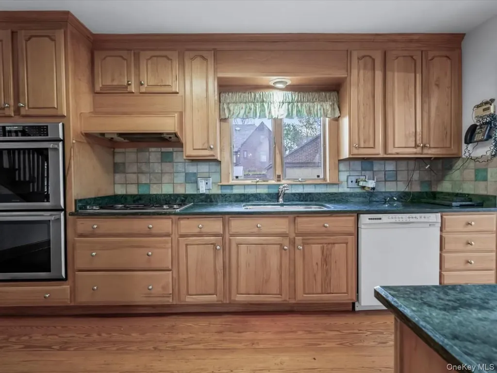 2807 157th Street Flushing NY 11354