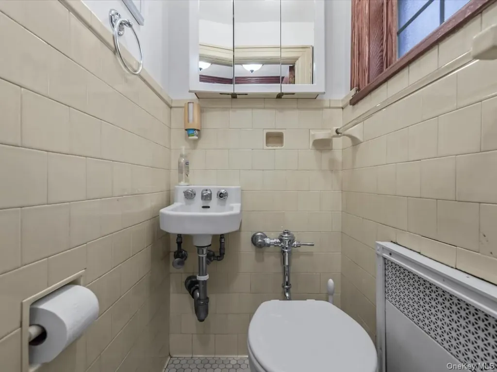 2807 157th Street Flushing NY 11354