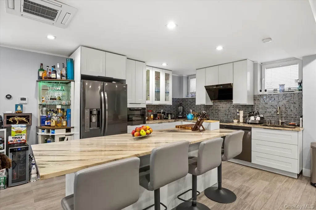 2020 Bleecker Street Ridgewood NY 11385
