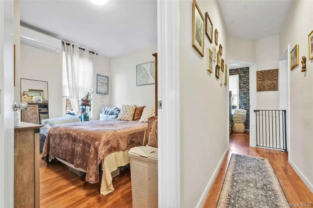 2255 48th Street Astoria NY 11105