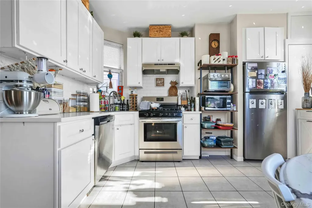 2255 48th Street Astoria NY 11105