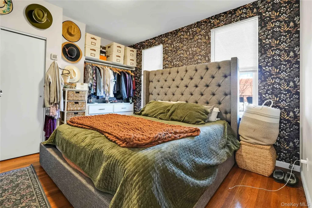 2255 48th Street Astoria NY 11105