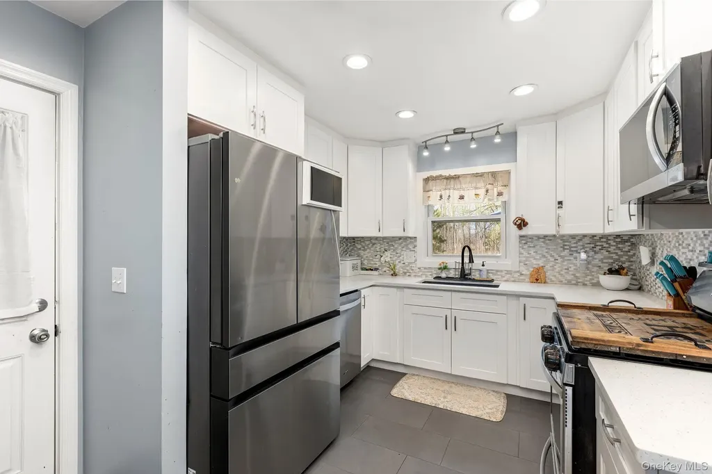 58 Pine Drive Pawling NY 12564