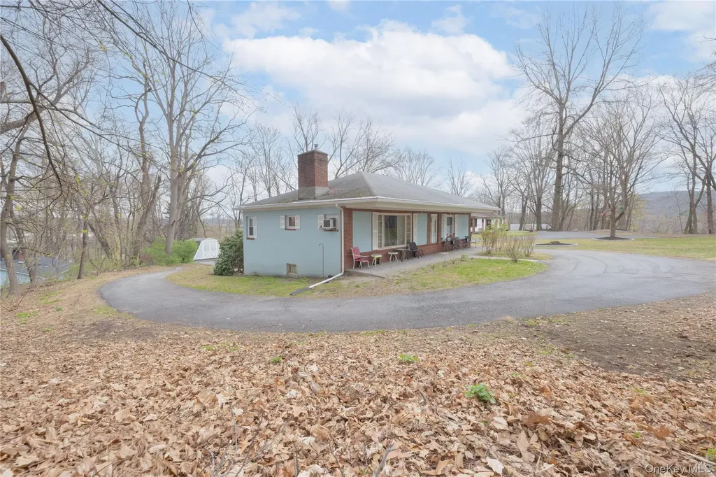 5 Roggia Road Chester NY 10918