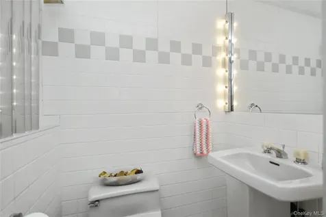 102 Nicholson Road Holmes NY 12531