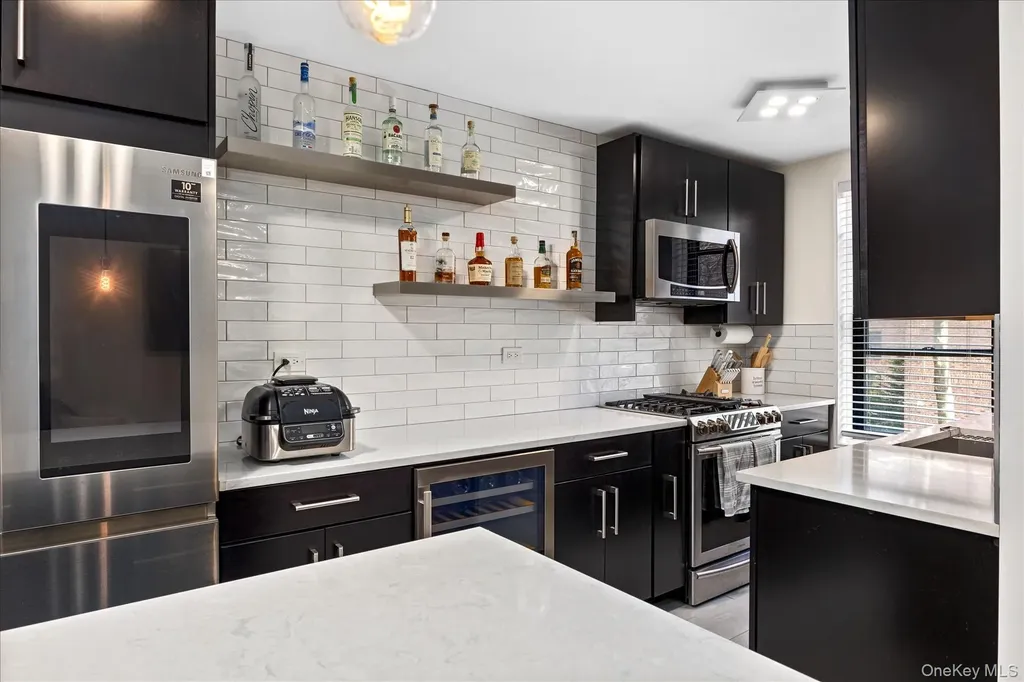 83-77 Woodhaven Boulevard Woodhaven NY 11421