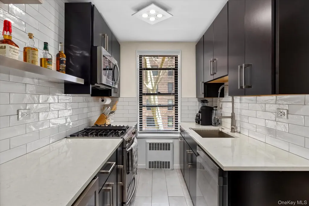 83-77 Woodhaven Boulevard Woodhaven NY 11421