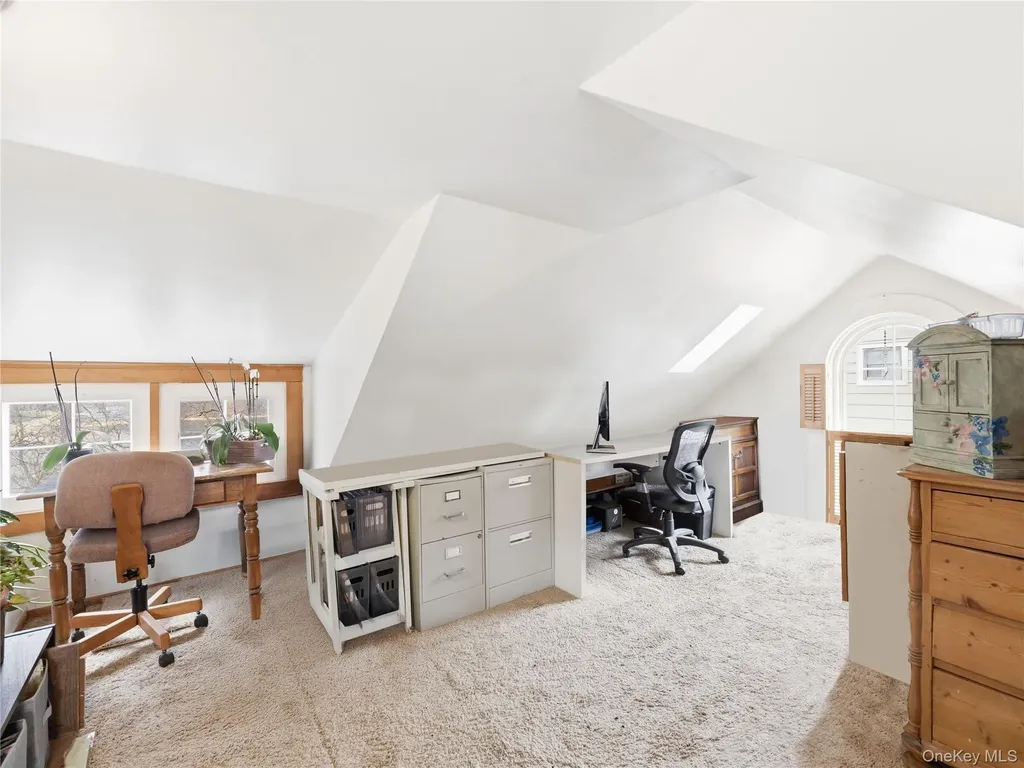 175 Taft Crescent Centerport NY 11721