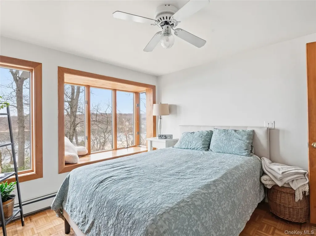 175 Taft Crescent Centerport NY 11721