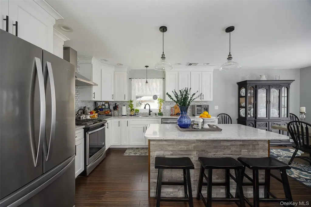8 Willow Road Beacon NY 12508