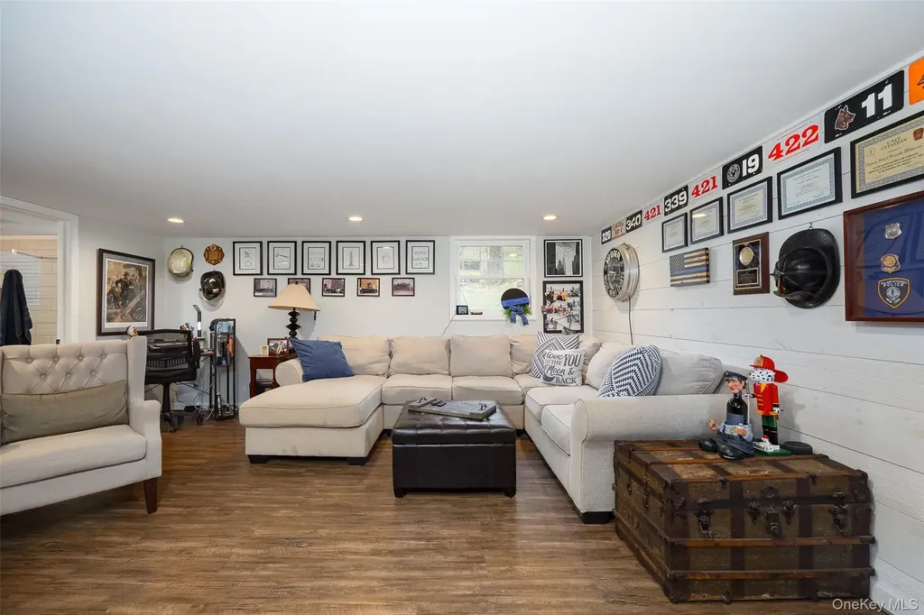 8 Willow Road Beacon NY 12508