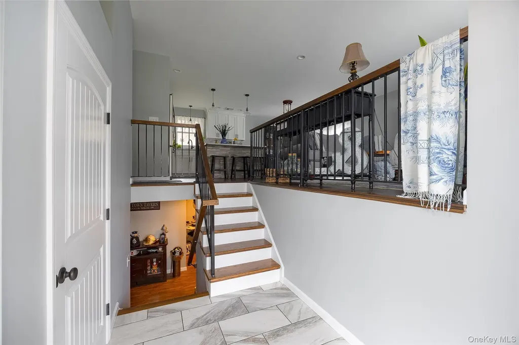 8 Willow Road Beacon NY 12508