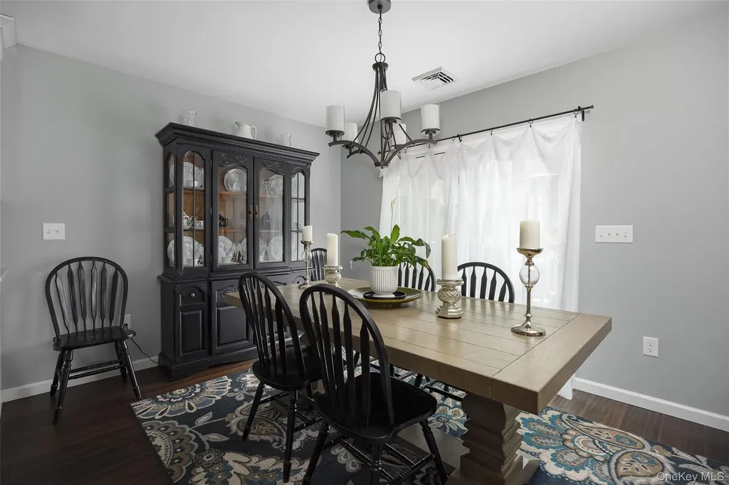 8 Willow Road Beacon NY 12508
