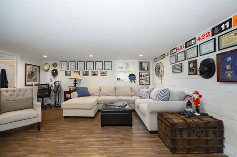 8 Willow Road Beacon NY 12508
