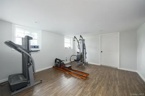 8 Willow Road Beacon NY 12508