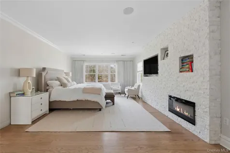 4 Ravenglass Drive Stamford CT 06903