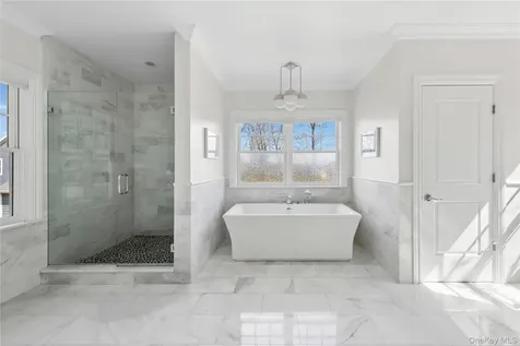 4 Ravenglass Drive Stamford CT 06903