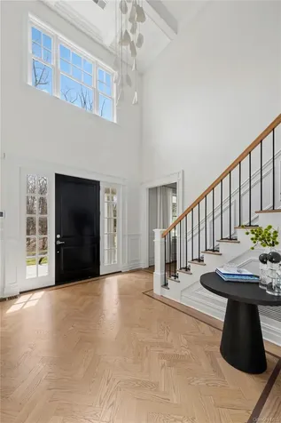 4 Ravenglass Drive Stamford CT 06903