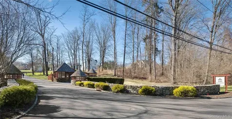 4 Ravenglass Drive Stamford CT 06903