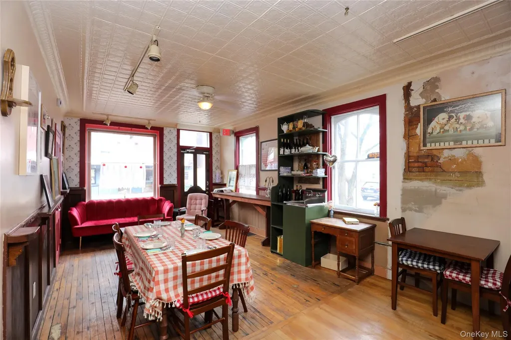 407 Main Street Rosendale NY 12472
